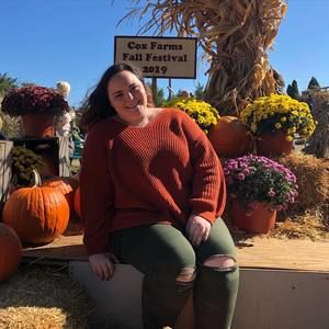 Meet your Posher, Elizabeth